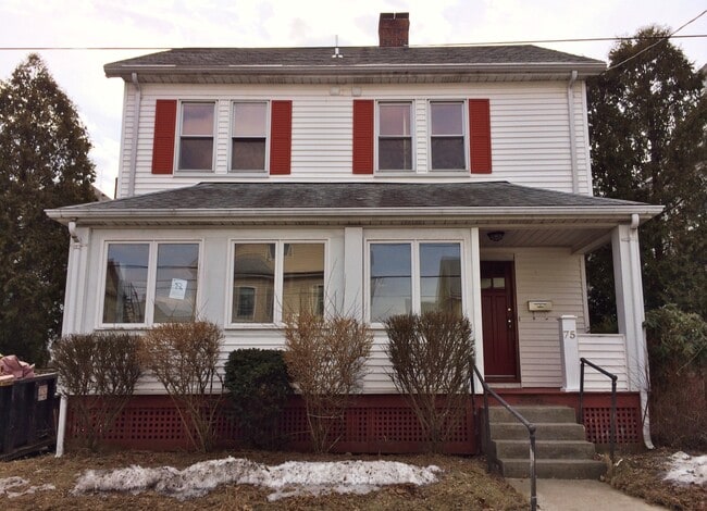 Photo - 75 Gardena St