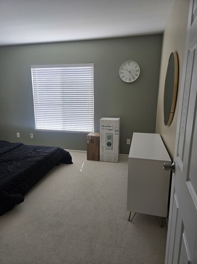 Building Photo - 4085 Garvey Way Unit Room on rent