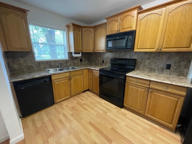 Photo - 10762 La Placida Dr Unit 7-108