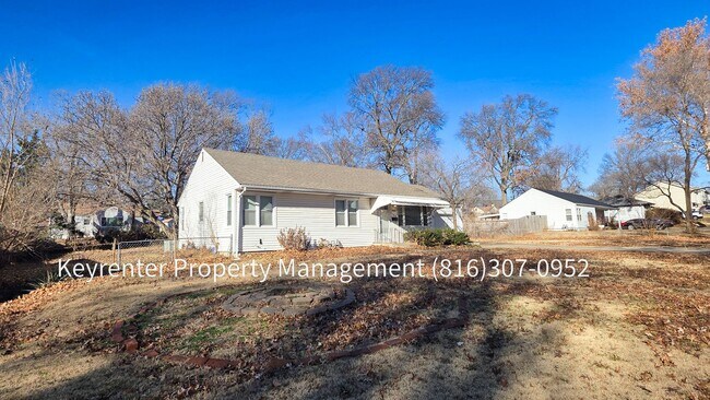 Photo - Newly remodeled 3 bed 2 bath house located in Independence