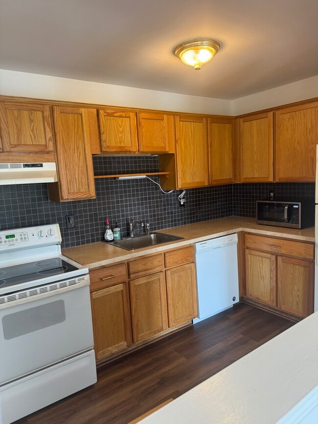 Photo - 809 Sunset Ln Unit 8
