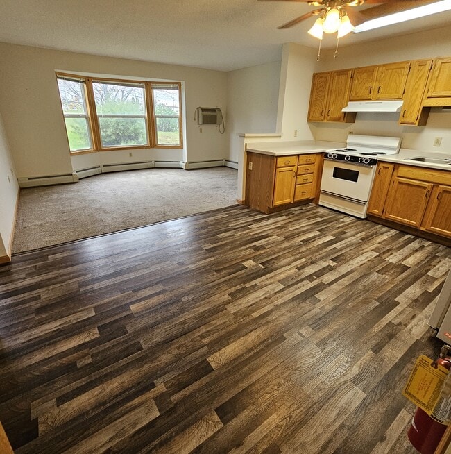 Photo - Country Place Apartments