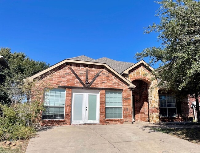 Gorgeous 4-bedroom home! - Gorgeous 4-bedroom home!