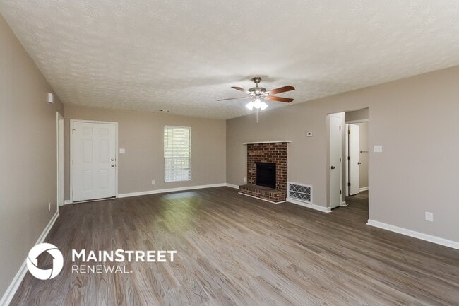 Photo - 4585 Old Lake Dr