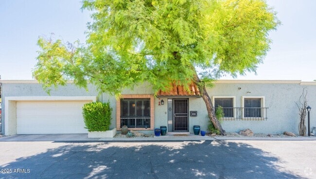 Building Photo - 6515 N 12th Pl Rental