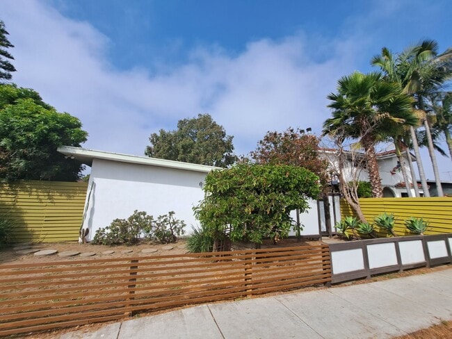 Photo - 1856 10th St Unit D