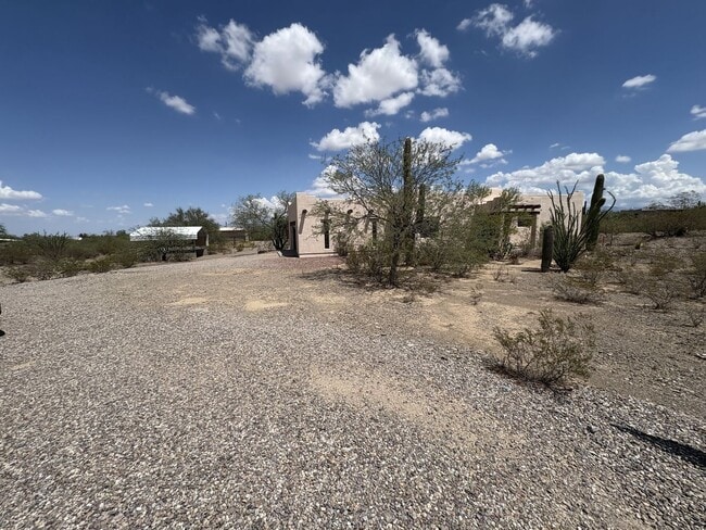 Building Photo - Vail School District Horse property with f... Rental