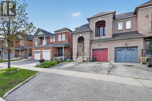 Photo - 110 Blue Willow Dr