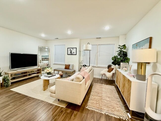 Photo - 267 Gates Ave Unidad 1