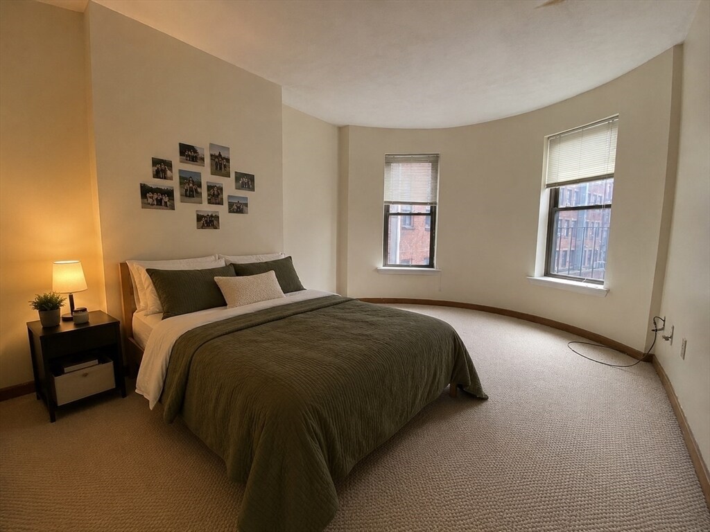 Photo - 52 Gainsborough St Unit 3