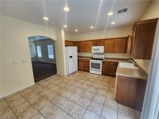 Photo - 9319 Fitzwilliam Ave