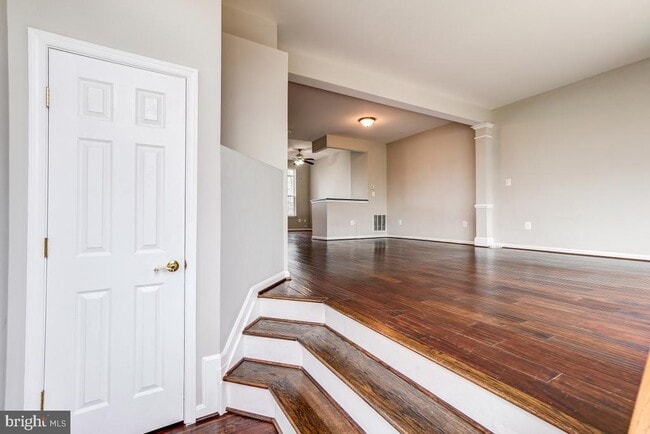 Photo - 6160 Cinnamon Ct