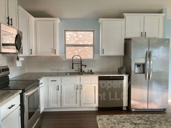 Photo - 107 Arborside Dr