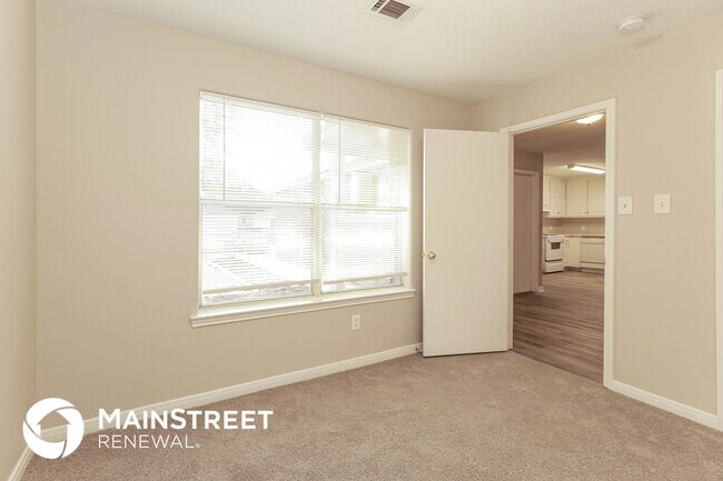 Photo - 16360 Hidden River Ct