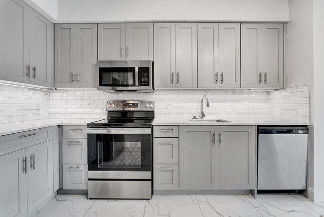 Photo - 250 W Hidden Valley Blvd Unidad 3