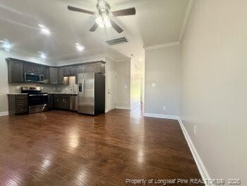 3101 Cope St