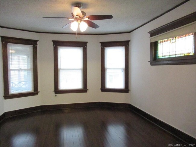 Photo - 55 Eaton St Unit 2nd Floor