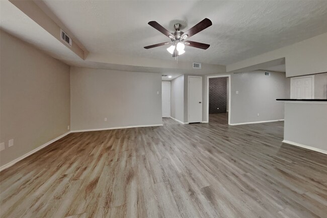 Photo - 4810 Ingleside Ct