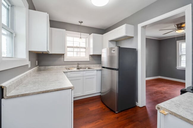 Photo - 12532 S Throop St