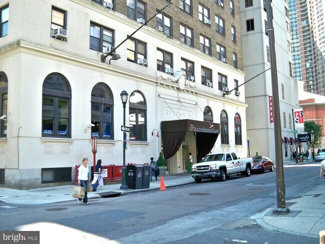 Building Photo - 1324 Locust St Unit 1421 Rental