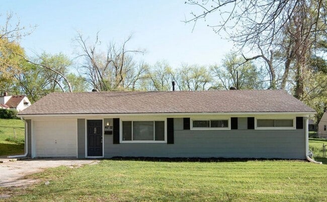 Coming Soon! South KC Home! $1325.00! - Coming Soon! South KC Home! $1325.00!