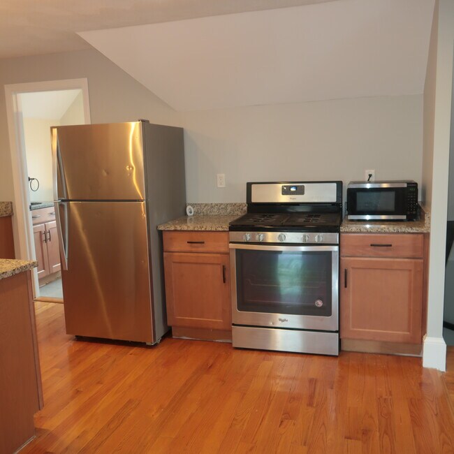 Photo - 45 Glenwood St Unit 45 Glenwood St