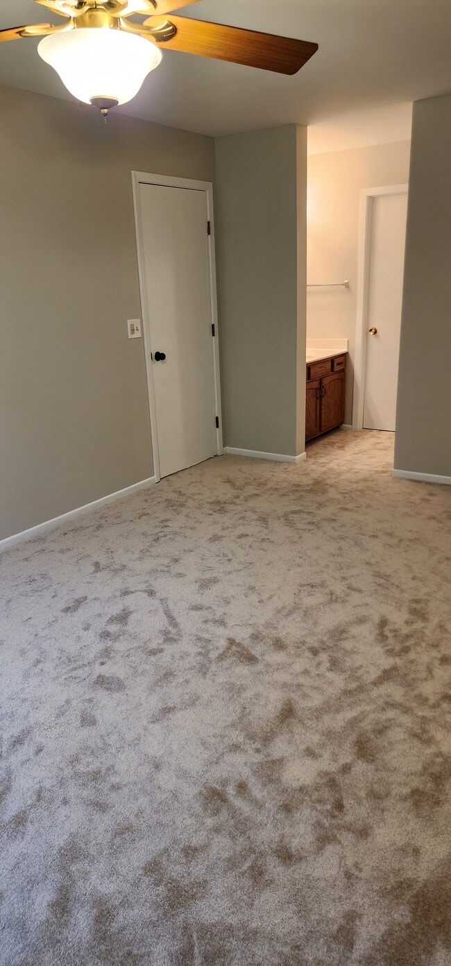 Photo - 1911 Windsong Dr