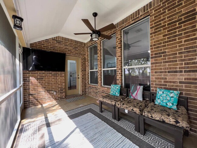 Photo - 5915 Ivy Glen Dr