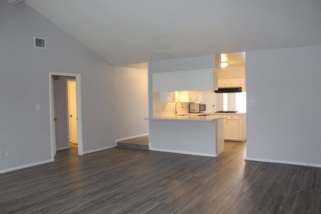 Photo - 22322 Smokey Hill Dr