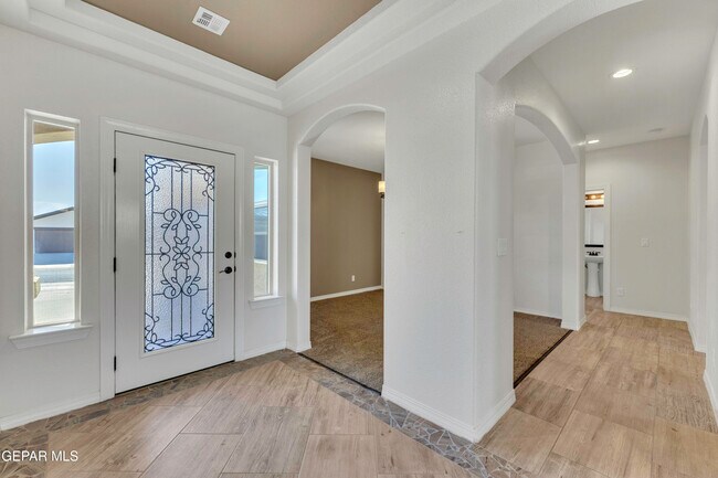 Photo - 7865 Enchanted Ridge Dr