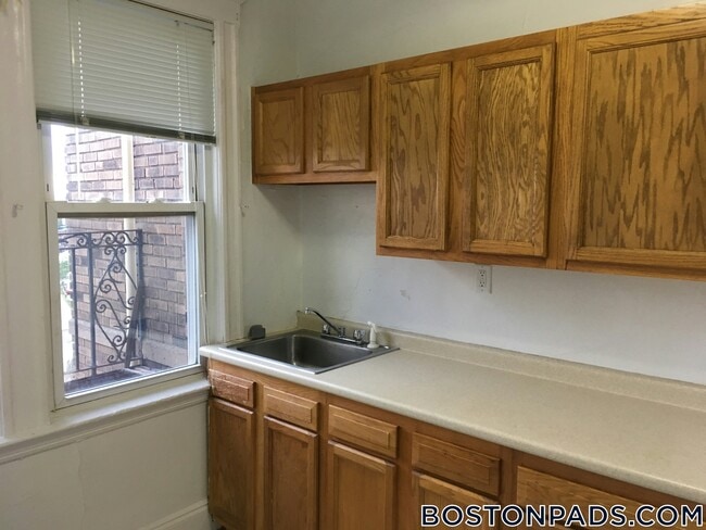 Photo - 1638 Commonwealth Ave Unidad 20