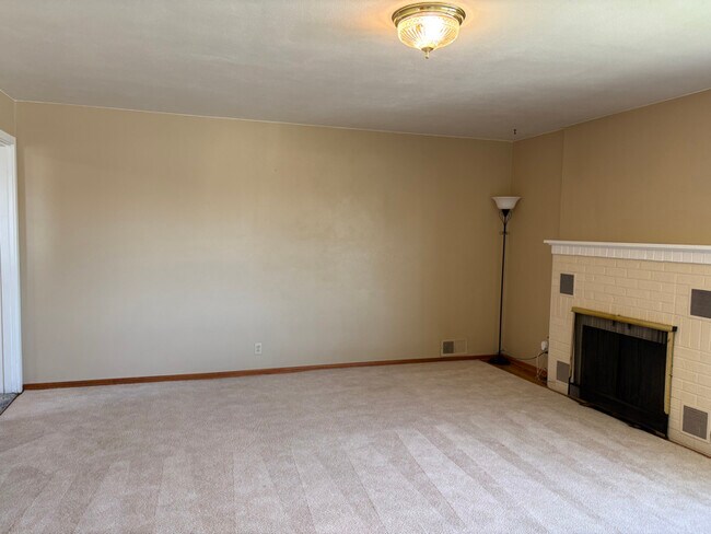 501 Grandview Ave