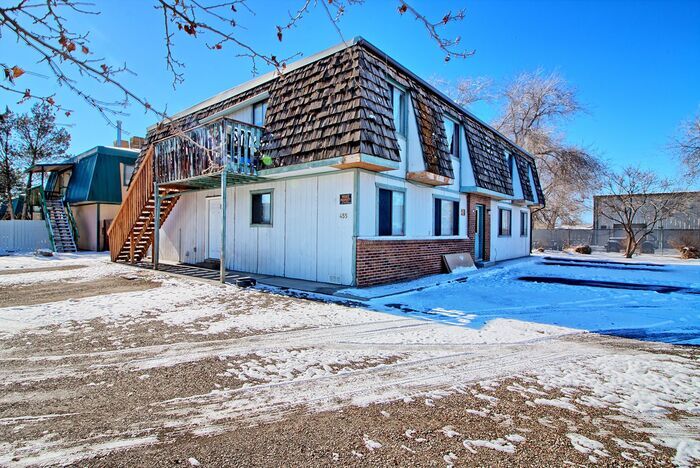 Photo - Spacious 2BR in Clifton 4-Plex - Private Parking included