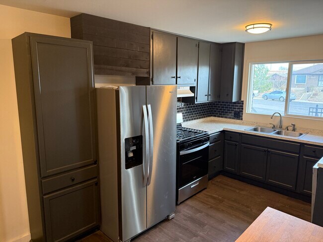 Photo - 7225 Inca St