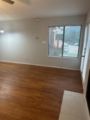 Photo - 2300 Balsam Dr Unidad G101