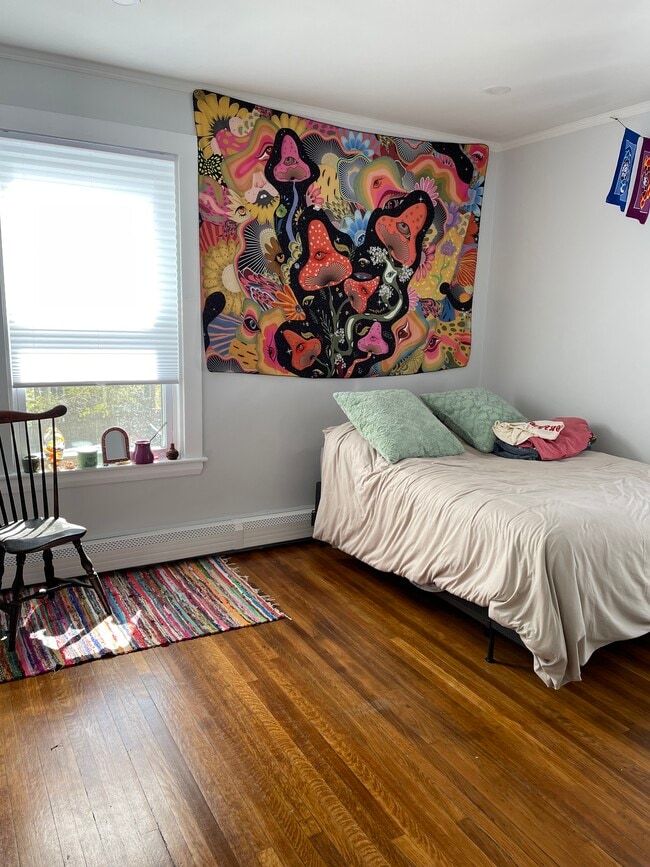 Photo - 54 Allerton St Unit #1 - 1st Fl 3-Bedroom