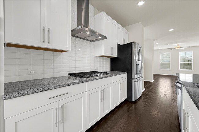 Photo - 1909 Monaco Memorial Ln