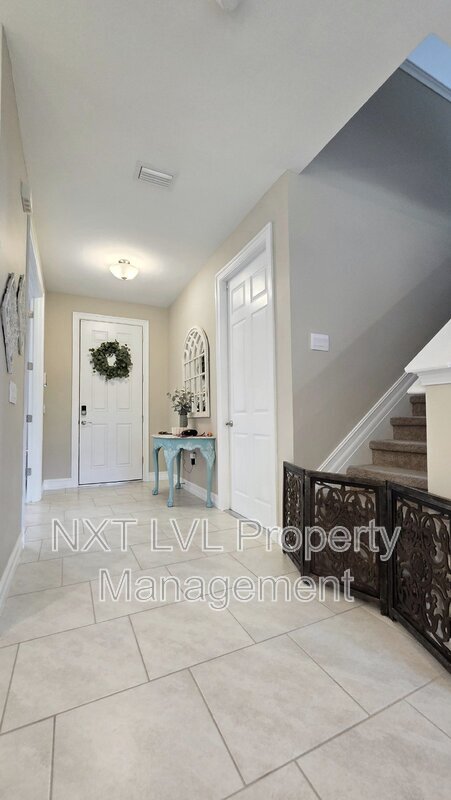 Photo - 804 Heather Lk Ave