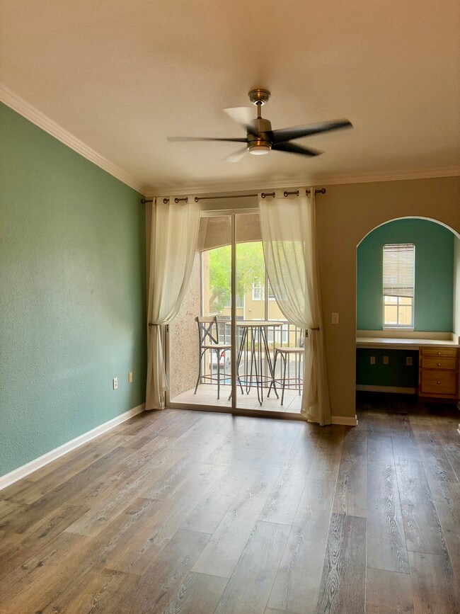 Photo - 10075 Gate Pky N Unidad #2214