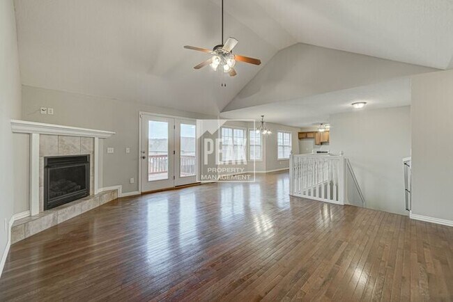 Beautiful Springfield home ready for rent!