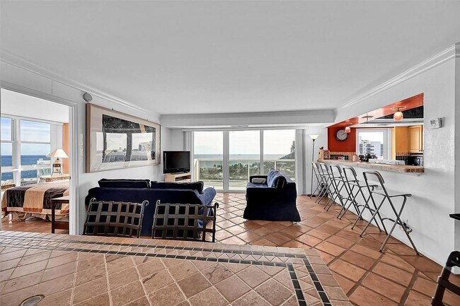 Photo - 2841 N Ocean Blvd Unidad 1801