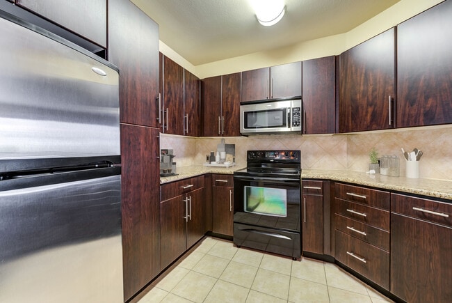 Triana Apartments