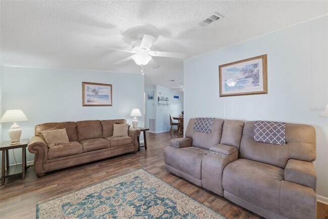 Photo - 326 Nesbitt Park Ave