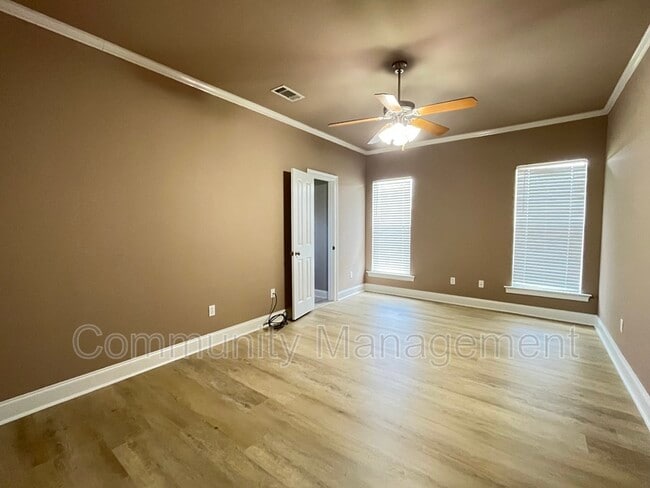 Photo - 38695 Red Bud Lane