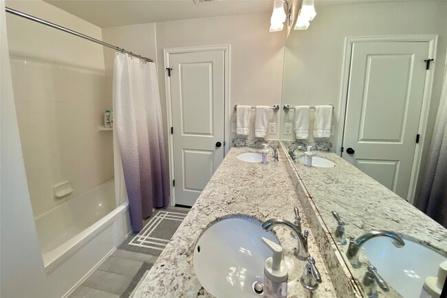 Photo - 25110 Glen Loch Dr