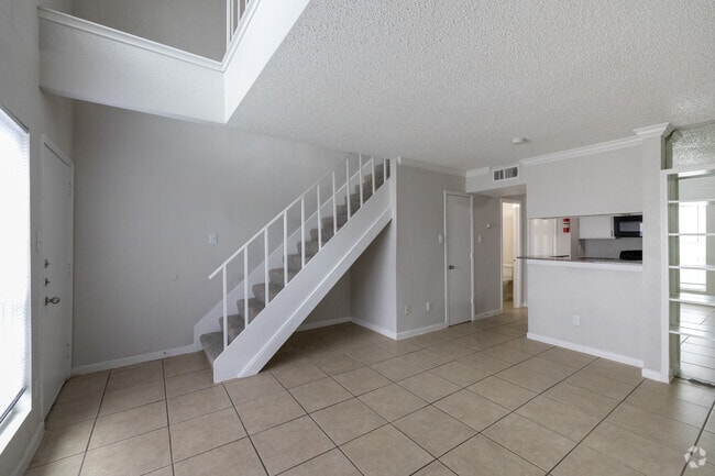 Interior Photo - Vista Arbor