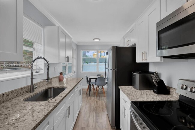 Photo - 1716 SW 11th Ct Unidad 3