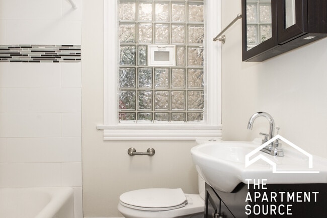 Photo - 733 Elm St Unit 302