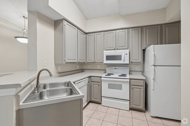 1BR, 1BA - 690SF - Kitchen - Bridge at Volente
