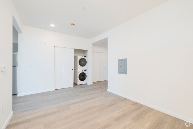 Studio, 1BA - 558SF - Bedroom